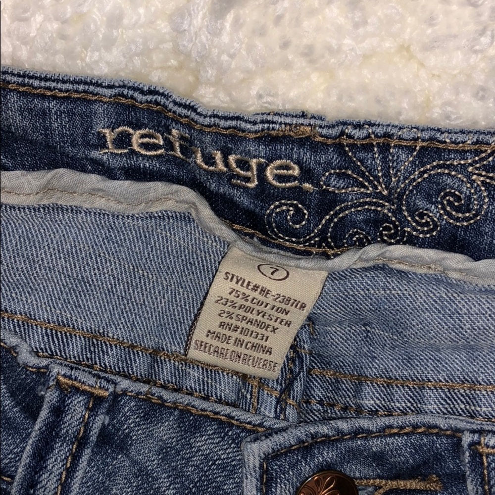 Refuge Jeans - Picture 2 of 6